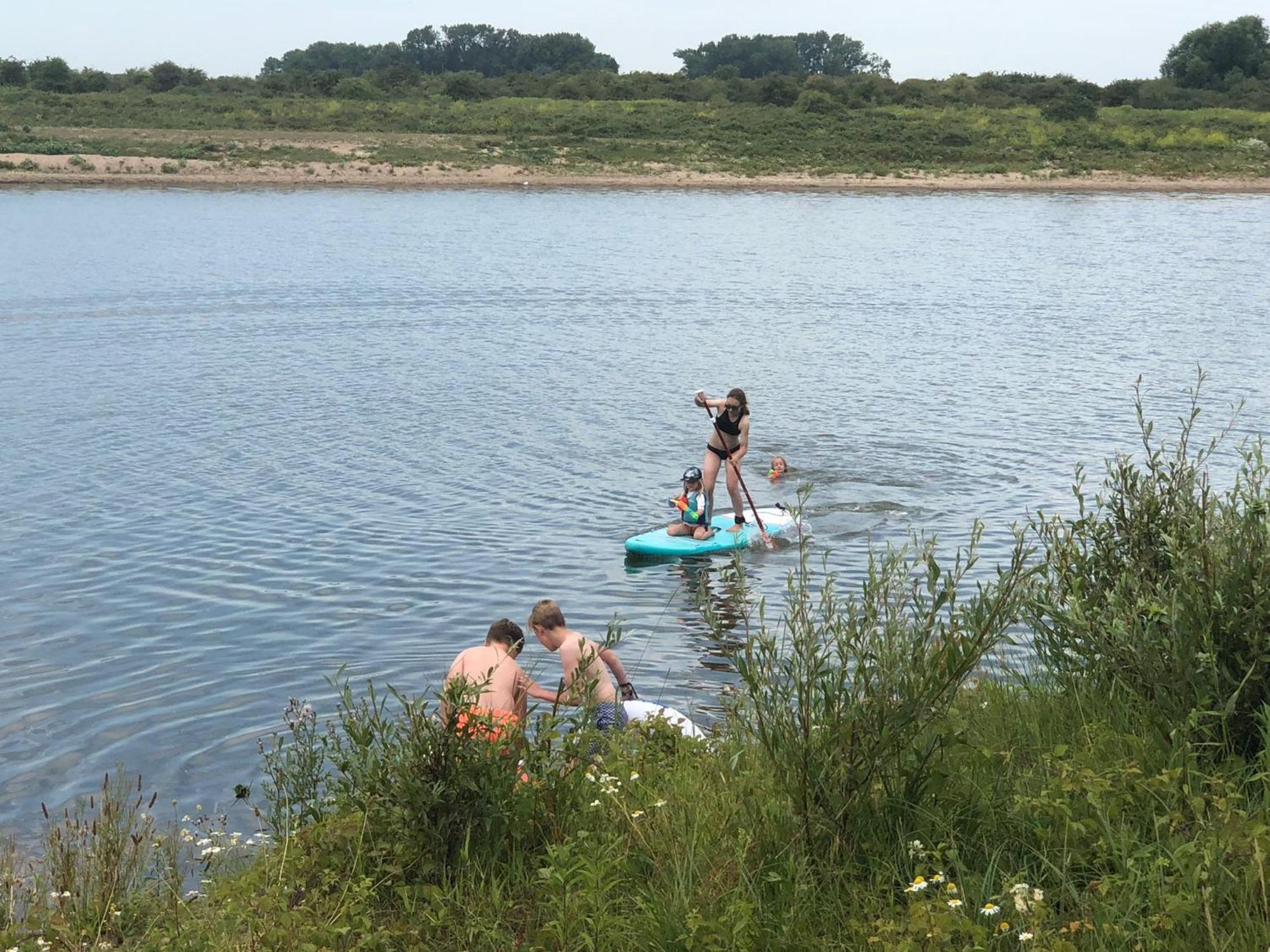 De Hazelaarshof Luxe Glampingtent Bij Natuurgebied De Millingerwaard Kekerdom Екстериор снимка